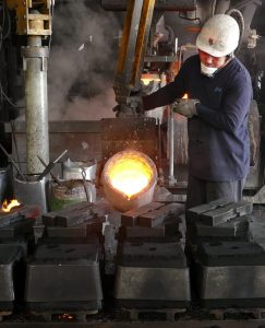 Iwachu iron casting