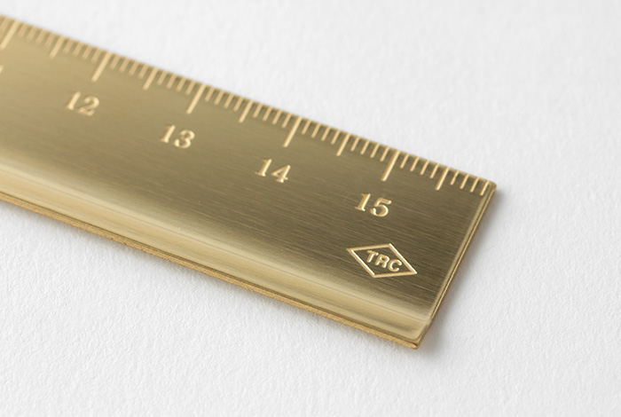Traveler's Company Brass Ruler – 16cm
