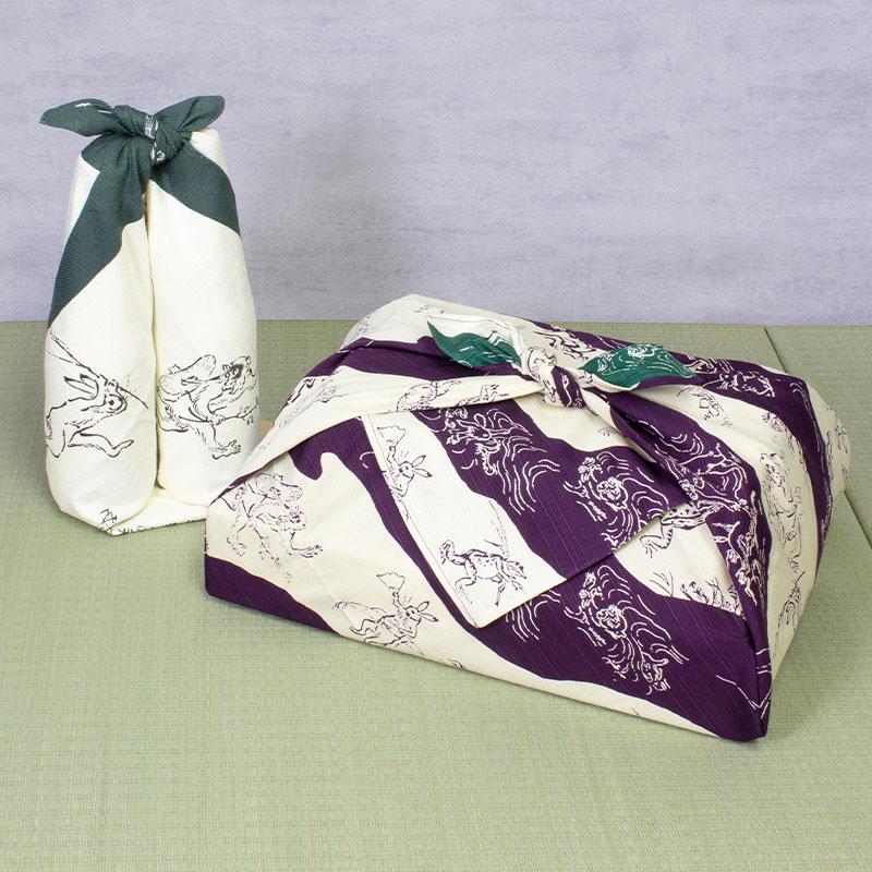 Musubi Furoshiki ChoJu Jinbutsu Giga / Diagonal Picture Scroll – Green/Purple 104cm